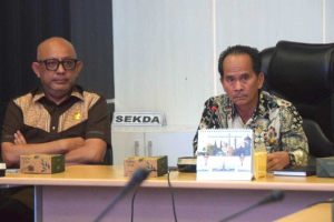 Pimpin Rapat LPG 3 Kg, Bupati Sintang Kecewa Hanya 3 Owner Agen yang Hadir: Jangan Main-Main dengan Rakyat