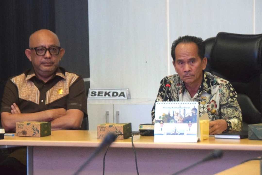 Pimpin Rapat LPG 3 Kg, Bupati Sintang Kecewa Hanya 3 Owner Agen yang Hadir: Jangan Main-Main dengan Rakyat